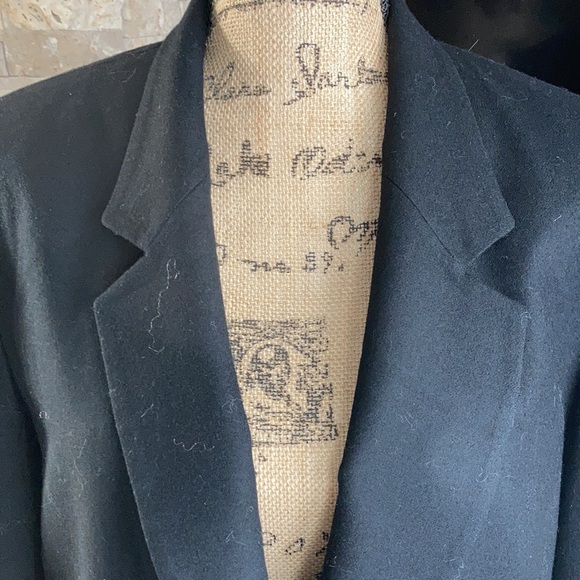 Vintage Pendleton 100% wool black one button blazer w two pockets in front - Picture 3 of 15